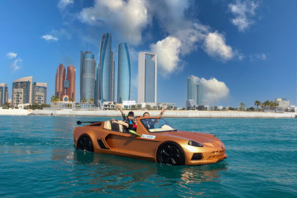 JETCAR Adventure in Abu Dhabi